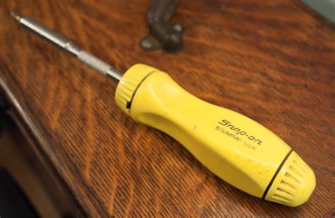 snap on stubby ratcheting screwdriver